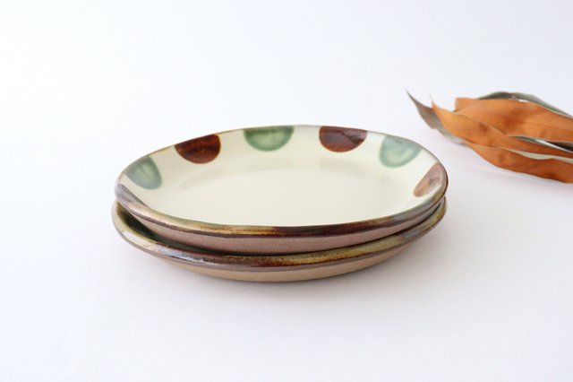 Toshin Kiln Round Plate Brown and Green Dots 21cm/8.3in | Tsuboya Ware  Yachimun-Detail10