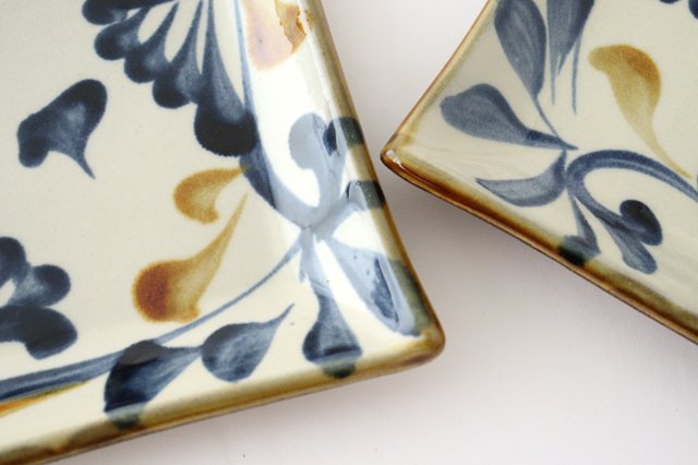 Toshin Kiln Square Plate Arabesque Blue&Brown | Sushi Plae Tsuboya Ware Yachimun-Detail8