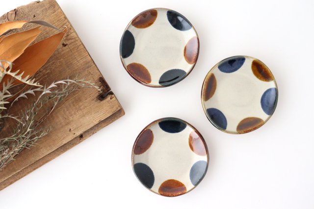 Toshin Kiln Small Round Plate Brown and Blue Dots 9cm/3.5in | Tsuboya Ware Yachimun