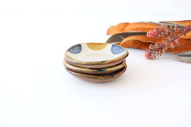Toshin Kiln Small Round Plate Brown and Blue Dots 9cm/3.5in | Tsuboya Ware Yachimun