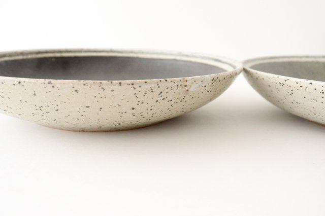 Deep Plate Black 24㎝/9.4in | Shigaraki Ware