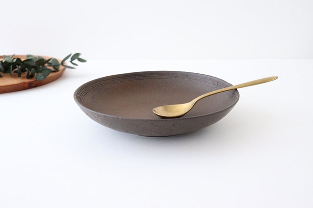 Round Deep Plate Iron Rust | Shigaraki Ware