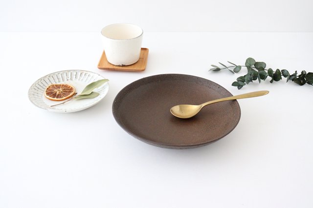 Round Deep Plate Iron Rust | Shigaraki Ware