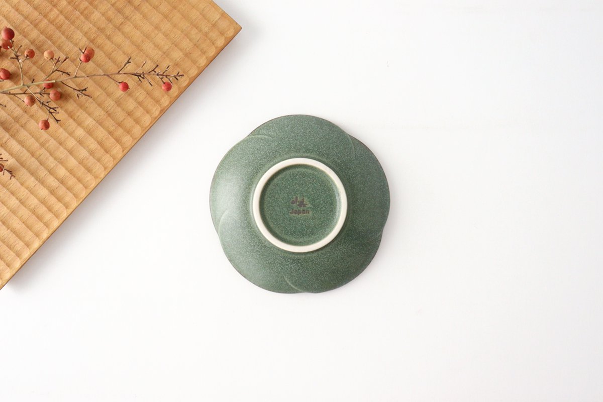 kei Sauce Plate Plum Blossom Green | Mino Ware