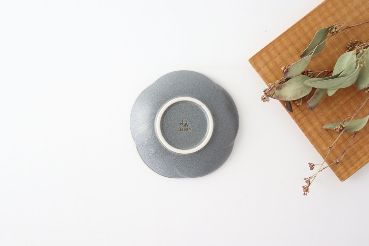 kei Sauce Plate Plum Blossom Gray | Mino Ware