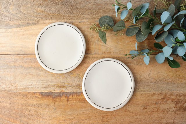 Small Round Plate White | Shigaraki Ware