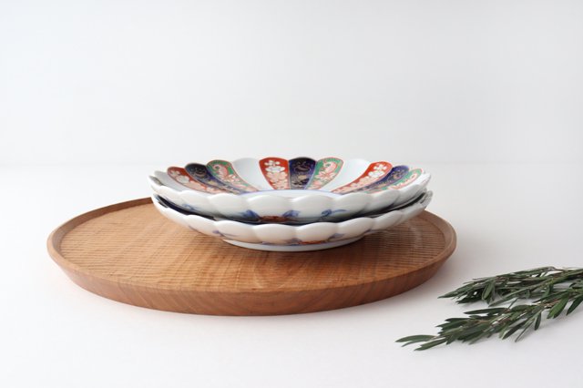 Rinkurou Kiln Old Imari Chrysanthemum Pattern 18cm/7.1in | Hasami Ware