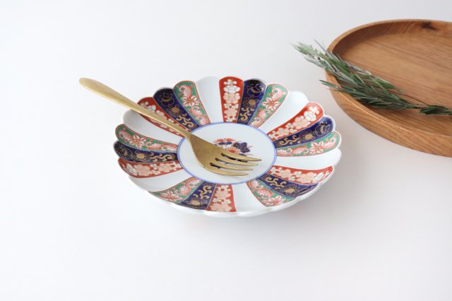 Rinkurou Kiln Old Imari Chrysanthemum Pattern 18cm/7.1in | Hasami Ware