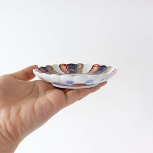 Rinkurou Kiln Sauce Plate Old Imari Chrysanthemum Pattern 9cm/3.5in | Hasami Ware-Detail4