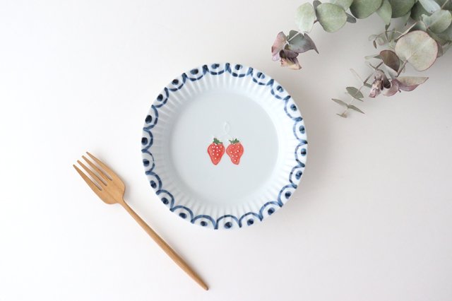 Round Deep Plate Strawberry 15cm/5.9in | Arita Ware