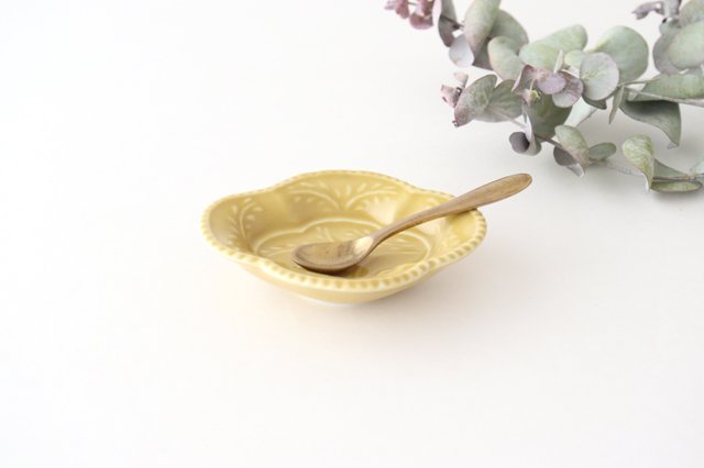 Oval Sauce Plate Yellow | Arita Ware
