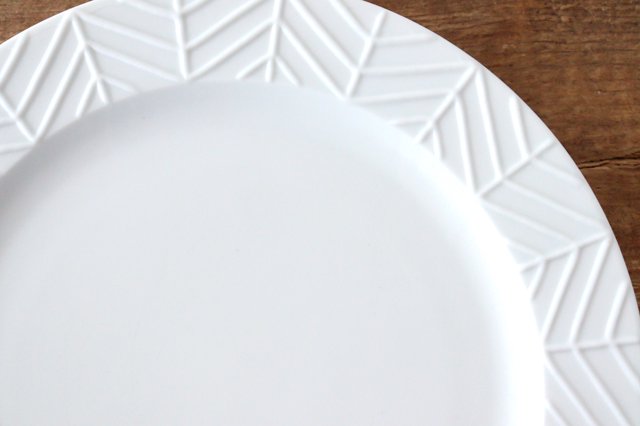 Rim plate 15cm white porcelain YABANE Hasami ware