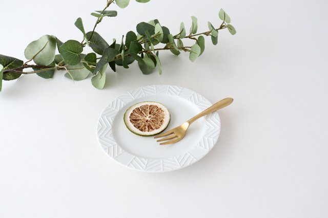 Rim plate 15cm white porcelain YABANE Hasami ware