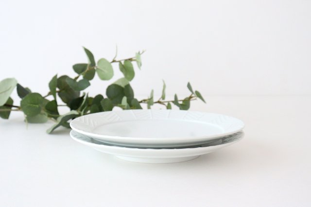 Rim plate 20cm white porcelain YABANE Hasami ware