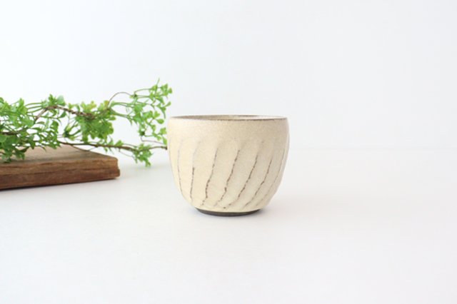 Sucre Japanese Cup Ivory | Yunomi Hasami Ware