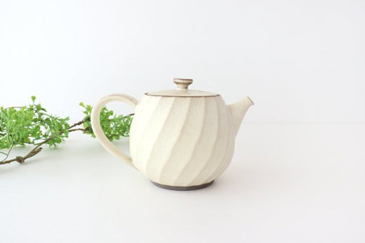 Sucre Japanese Teapot Ivory | Kyusu Hasami Ware-TOP