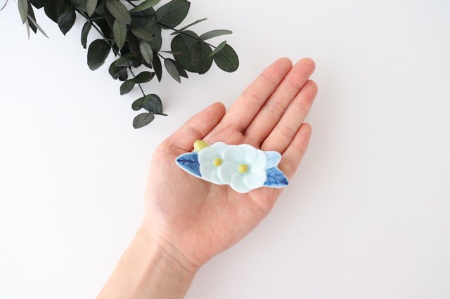 Chopstick Rest Gardenia | Hashioki Arita Ware