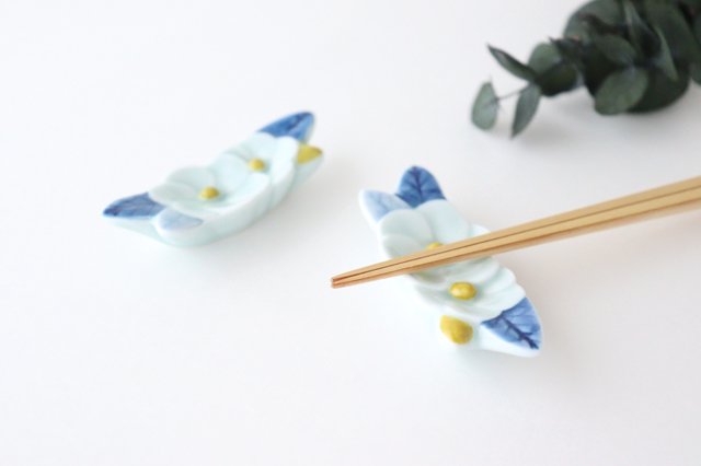 Chopstick Rest Gardenia | Hashioki Arita Ware