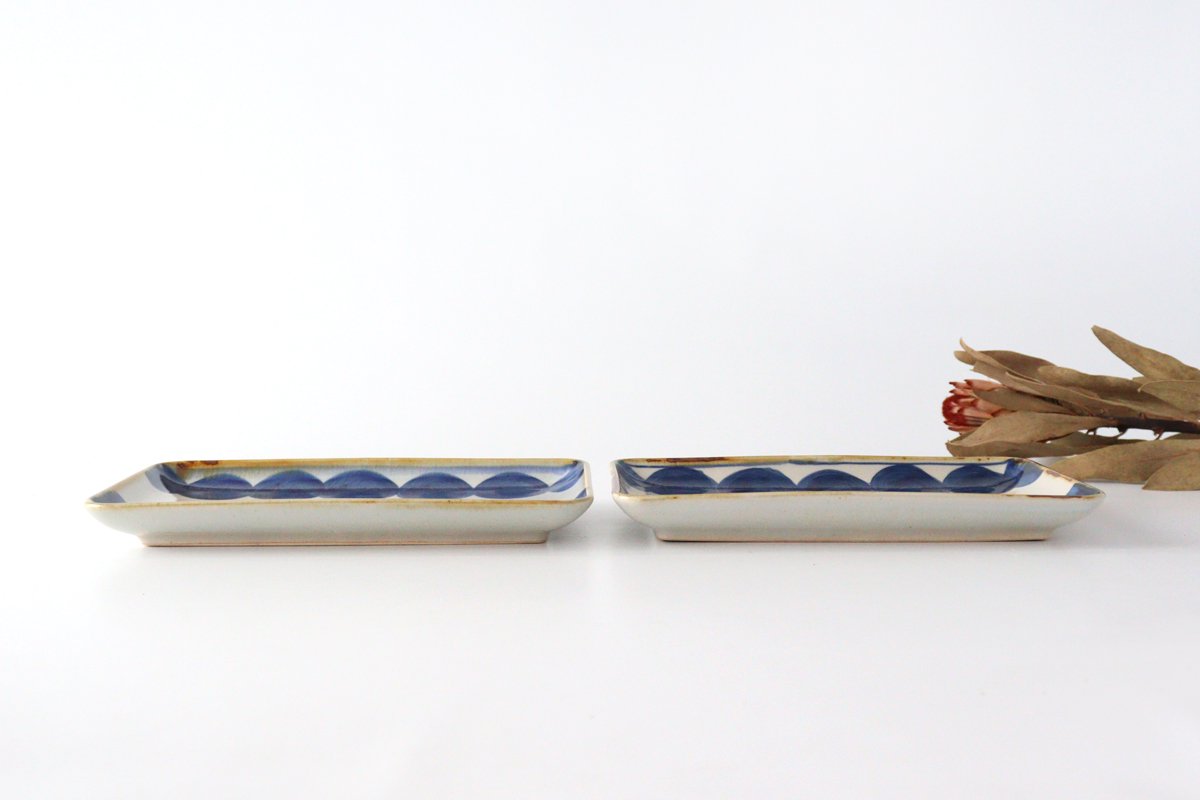 Rectangle Plate Round-row Indigo | Sushi Plate Hasami Ware-Detail5