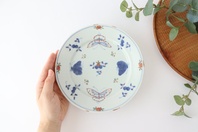 Round Plate Flower and Butterfly 19.5cm/7.7in | Arita Ware