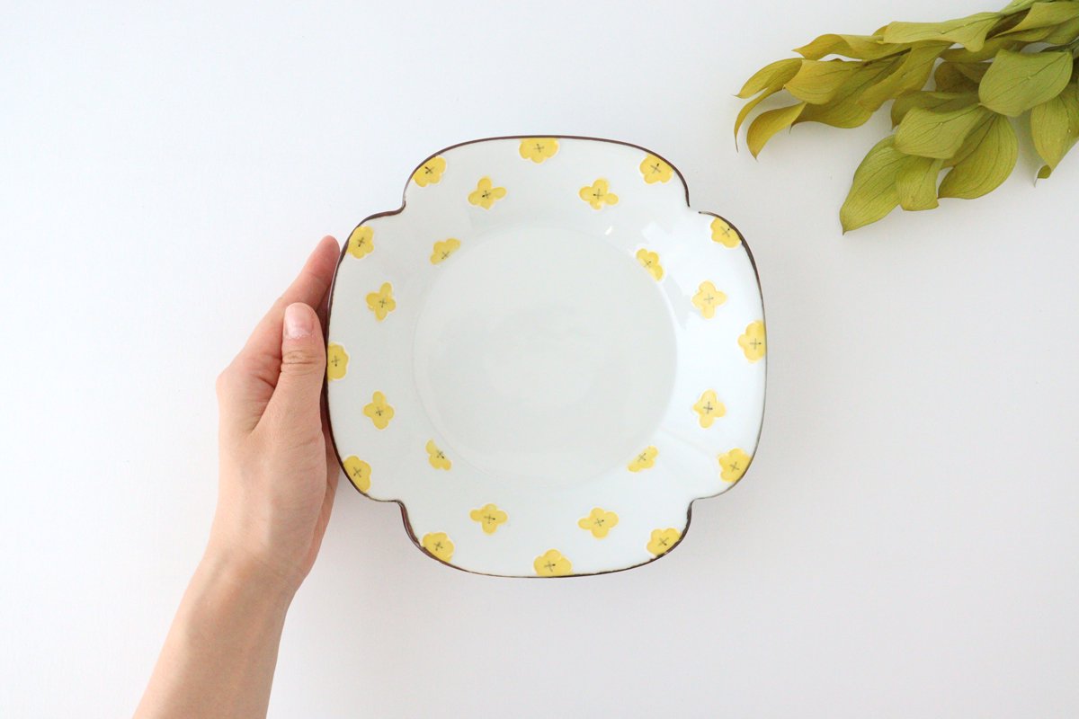 hana Flower-shaped Plate Yellow | Arita Ware-Detail3