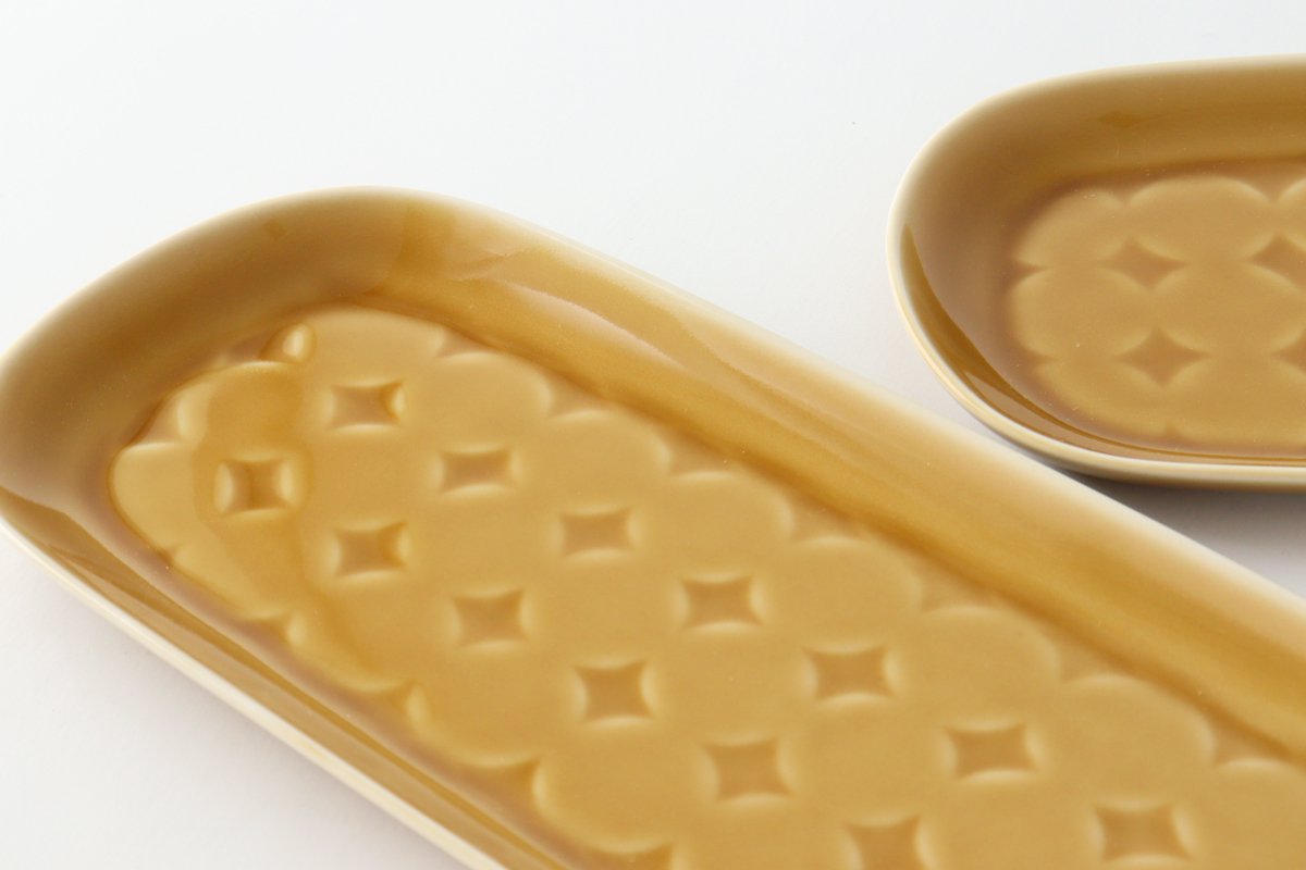 Long plate camel porcelain rondo Hasami ware