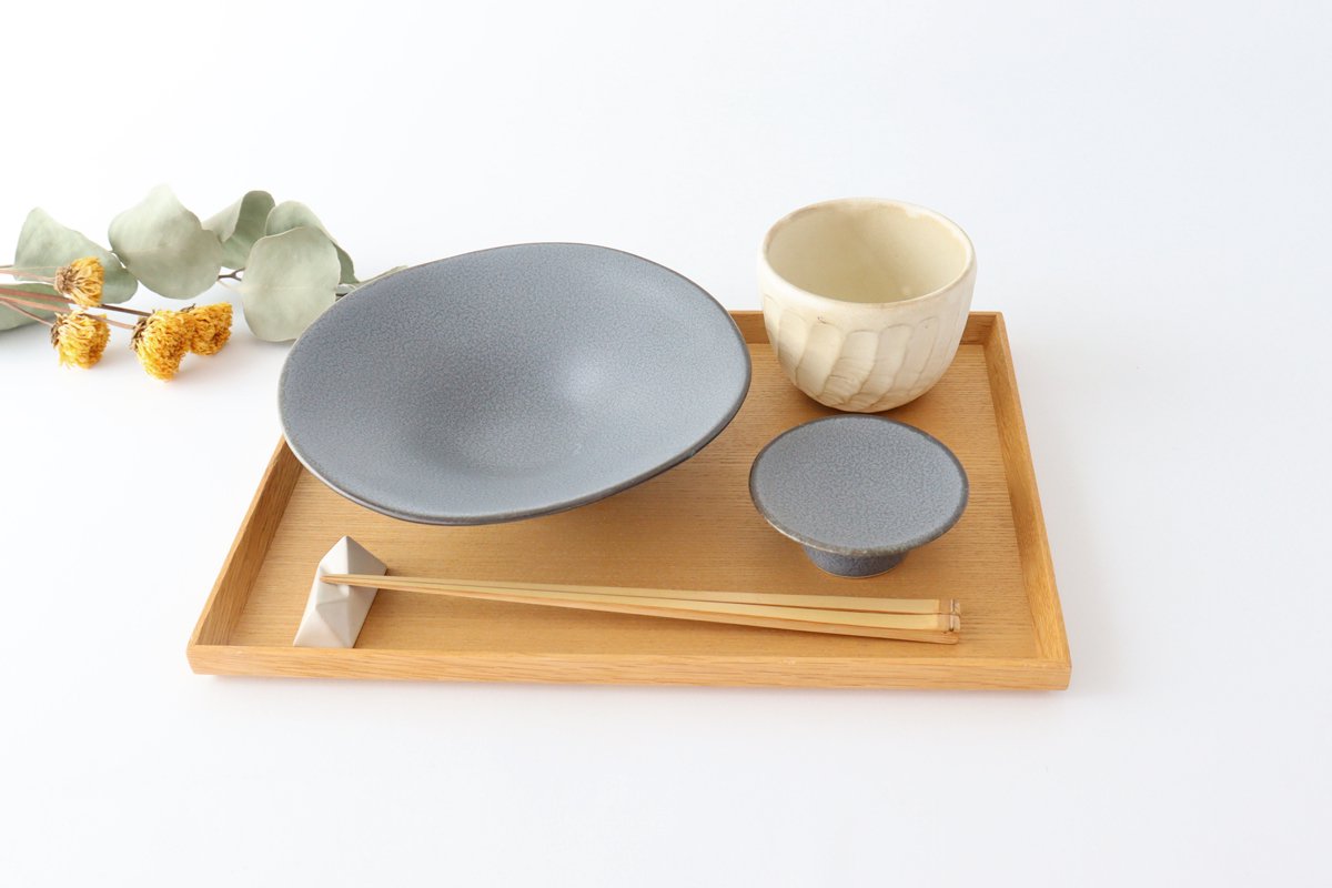 kei Morning Glory-shaped Bowl Gray | Serving Bowl Mino Ware