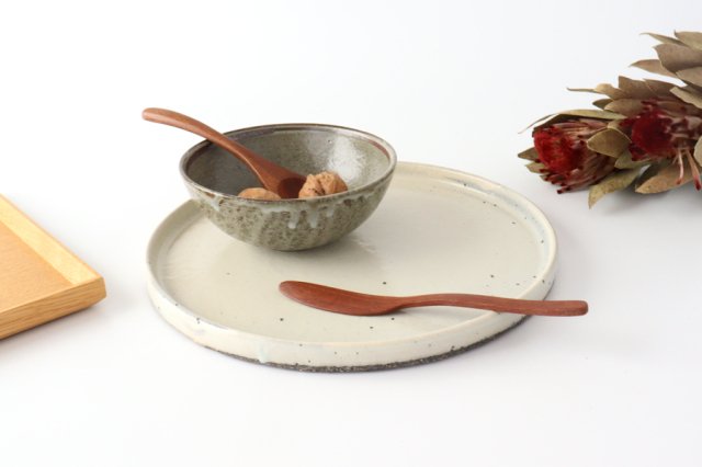 Round Plate Kohiki 24cm/9.4in | Shigaraki Ware