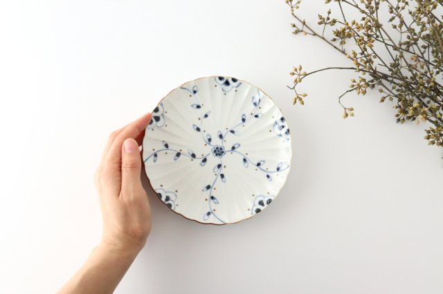 Round Plate Blue Arabesque | Arita Ware