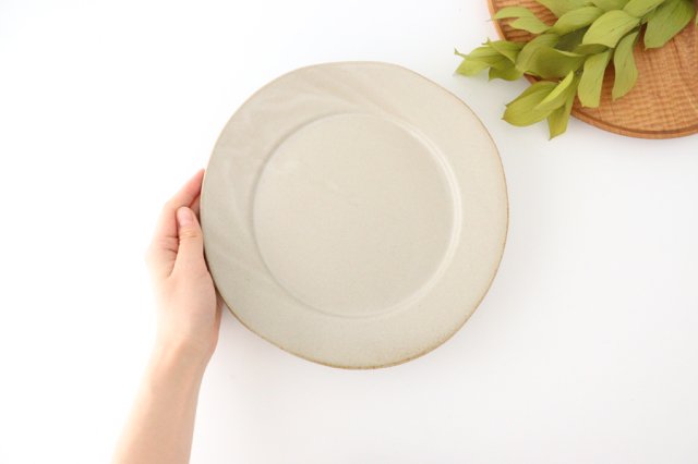 Round Plate Ivory 24cm/9.4in | Mino Ware