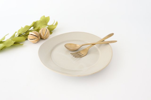 Round Plate Ivory 24cm/9.4in | Mino Ware