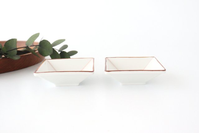 Square Goth Small Red Porcelain Mino Ware