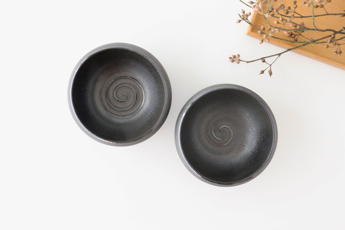 Small Round Bowl Black | Kobachi Mino Ware