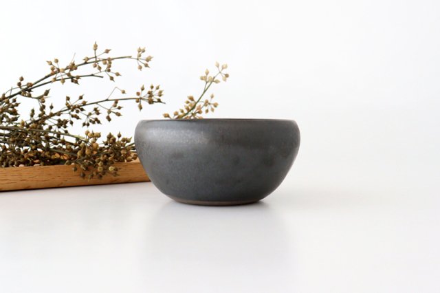 Small Round Bowl Black | Kobachi Mino Ware