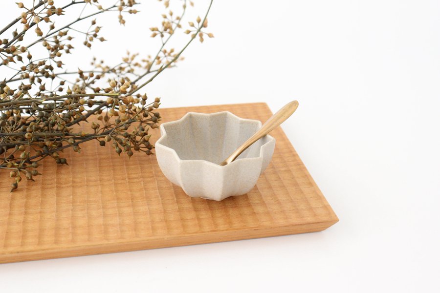 Mame Bowl Star Gray Porcelain Mino Ware