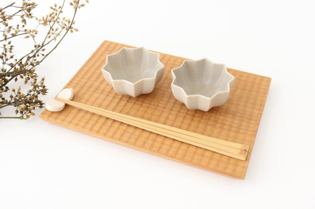 Mame Bowl Star Gray Porcelain Mino Ware