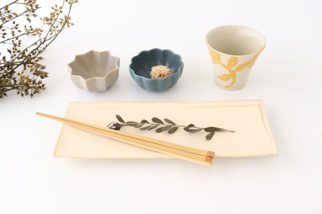 Mame Bowl Star Gray Porcelain Mino Ware