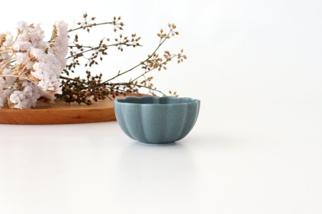Flower-shaped Small Bowl Blue | Kobachi Mino Ware