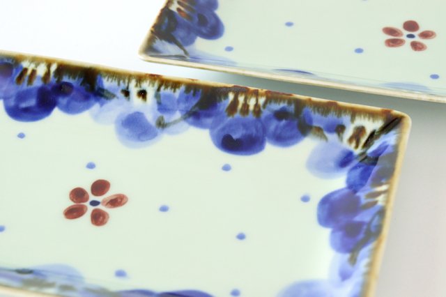 Rectangle Plate Blue FlowerーRim | Sushi Plate Hasami Ware-Detail10