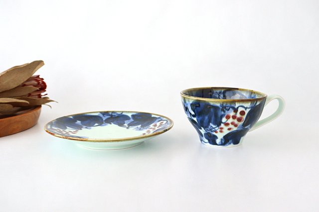 Cup and Saucer Blue Ripe Grapes | Hasami Ware