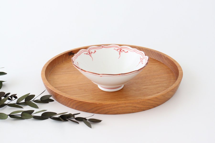 Bellflower-shaped Small Bowl Red | Kobachi Hasami Ware
