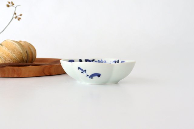 Koyo Kiln Small Oval Bowl Blue Flowers | Kobachi Arita Ware