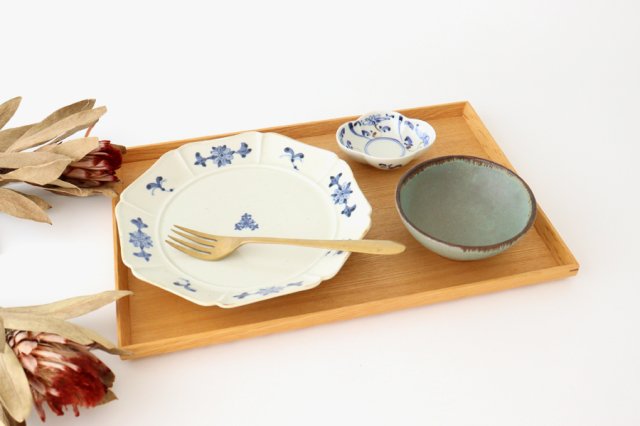 Koyo Kiln Small Oval Bowl Blue Flowers | Kobachi Arita Ware