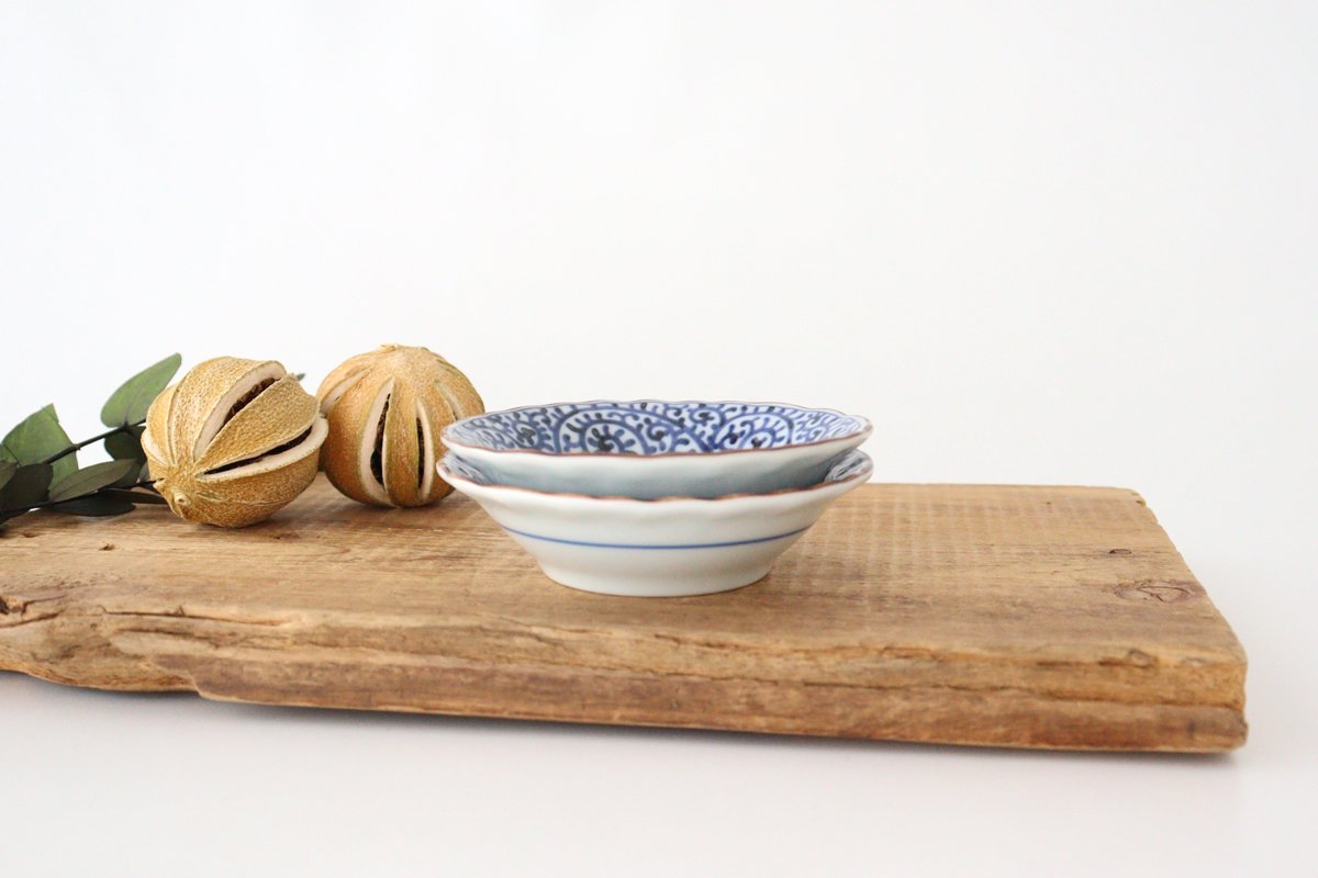 Sauce Plate Blue Arabesque | Hasami Ware