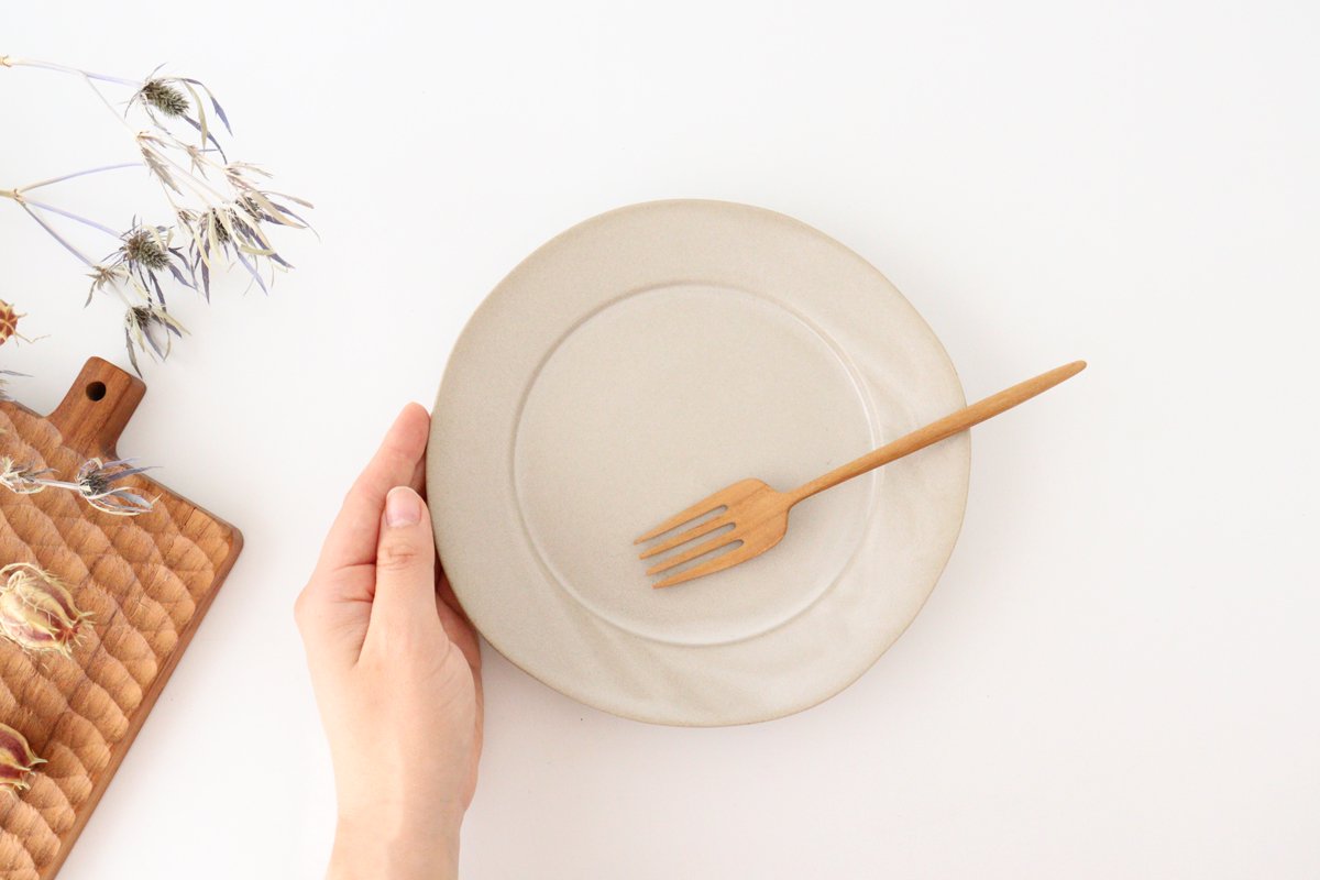 Round Plate Ivory 19㎝/7.5in | Mino Ware