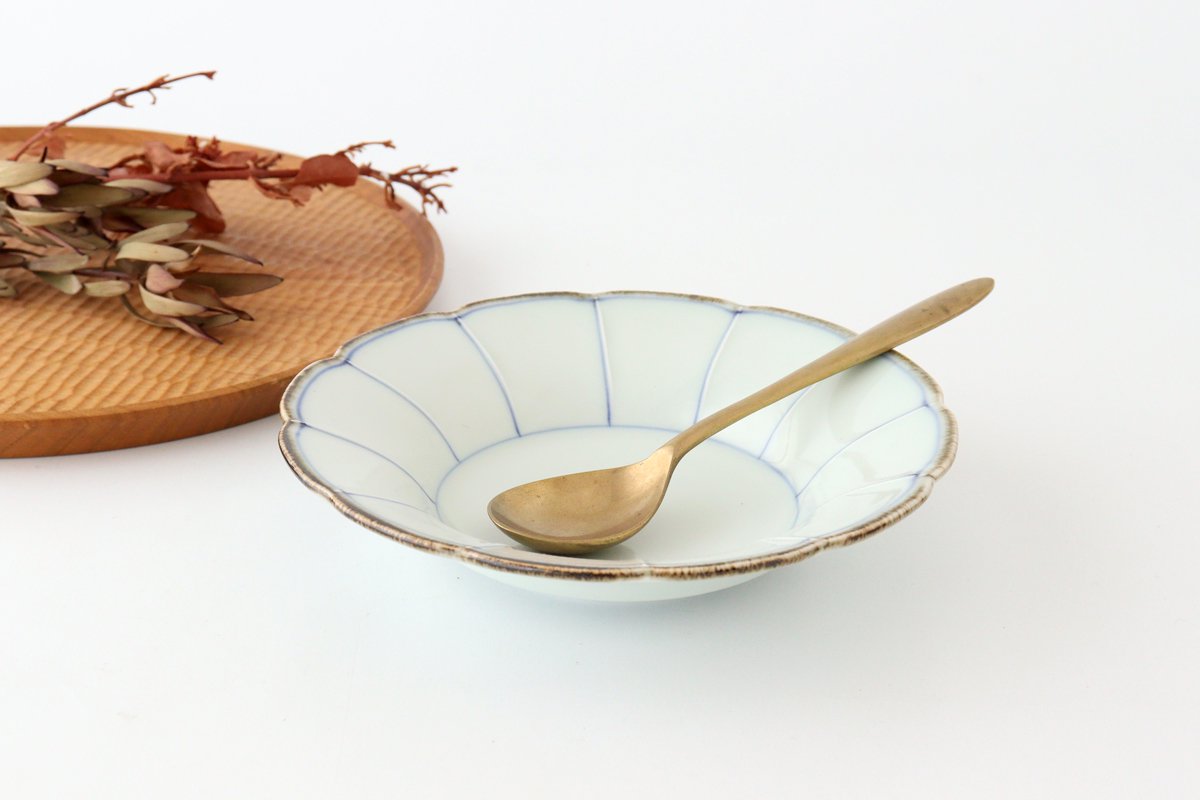 Flower-shaped Bowl Blue-lined 18cm/7.1in | Serving Bowl Mino Ware