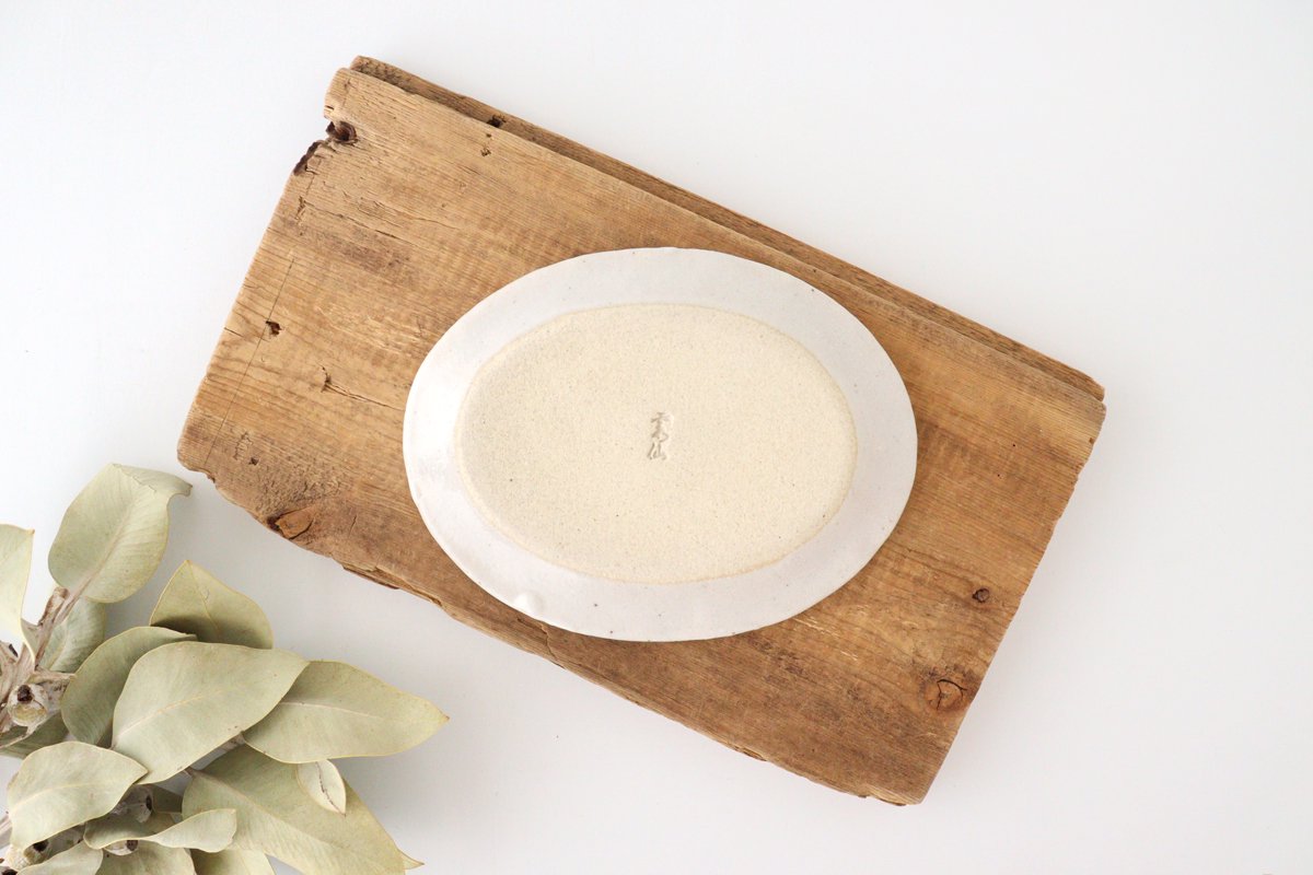 Kitagama Kasen Kato Hiroshige Oval Plate White Small Flower | Seto Ware