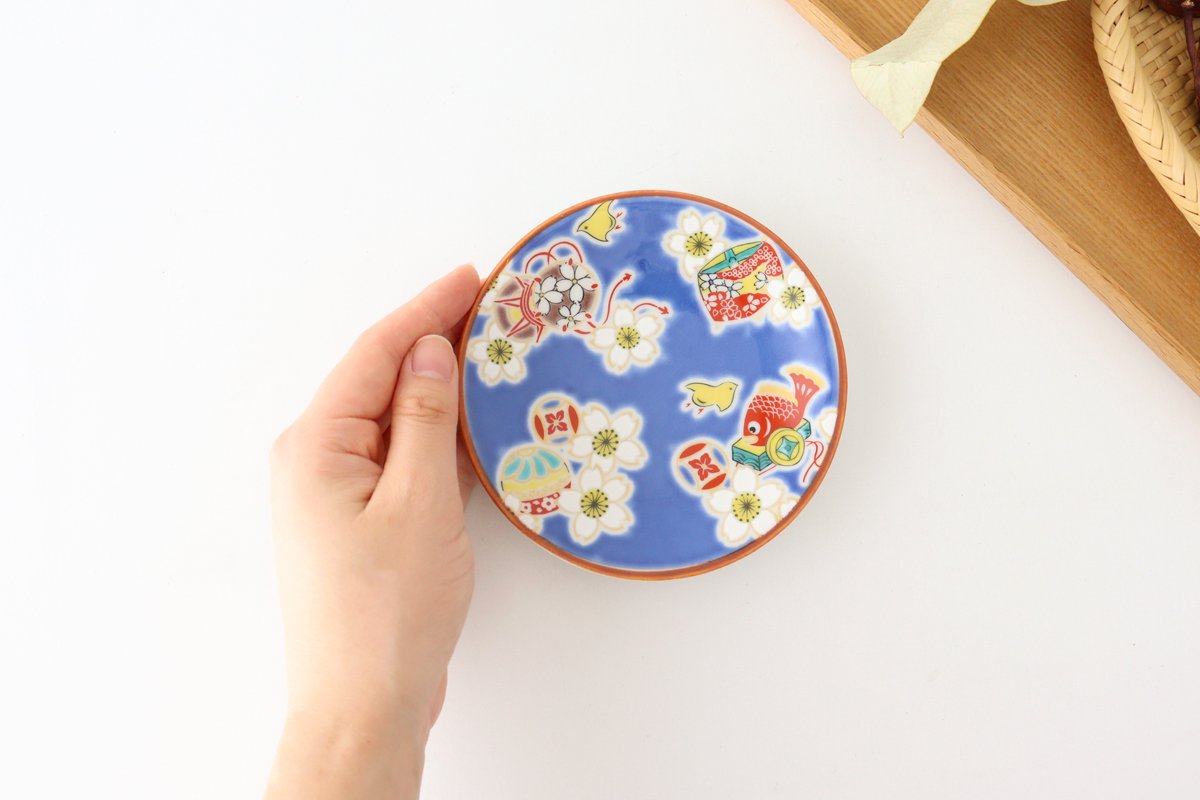 Seikou Kiln Small Plate Sakura and Lucky Items | Kutani Ware