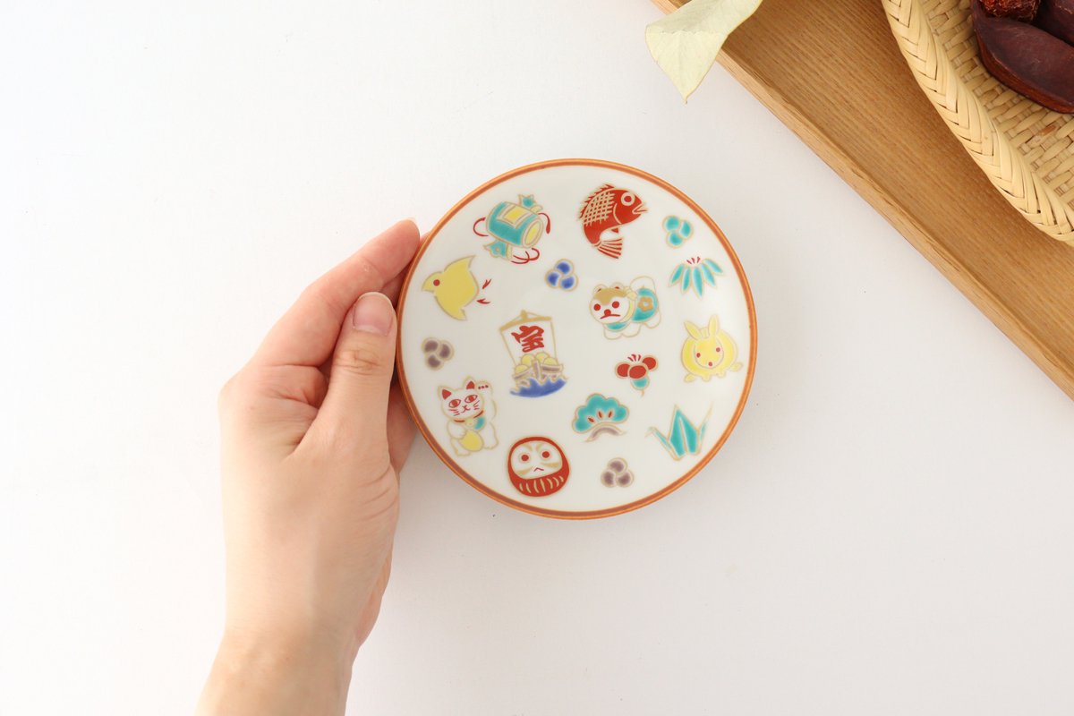 Seikou Kiln Small Plate Luckey Charms White | Kutani Ware