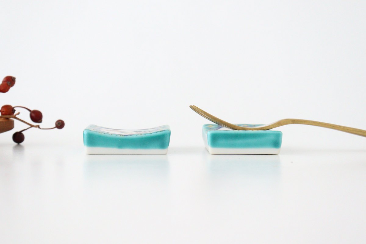 Seikou Kiln Colored Chopstick Rest Flowers and Birds | Hashioki Kutani Ware
